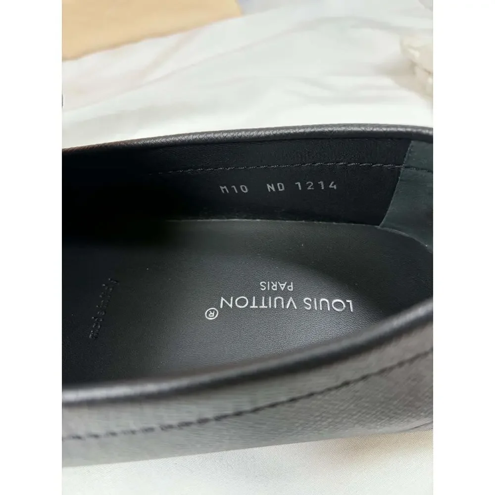 Louis Vuitton Hockenheim Driving Moccasin Loafers Mens SZ 10.5 SPB JA-366314